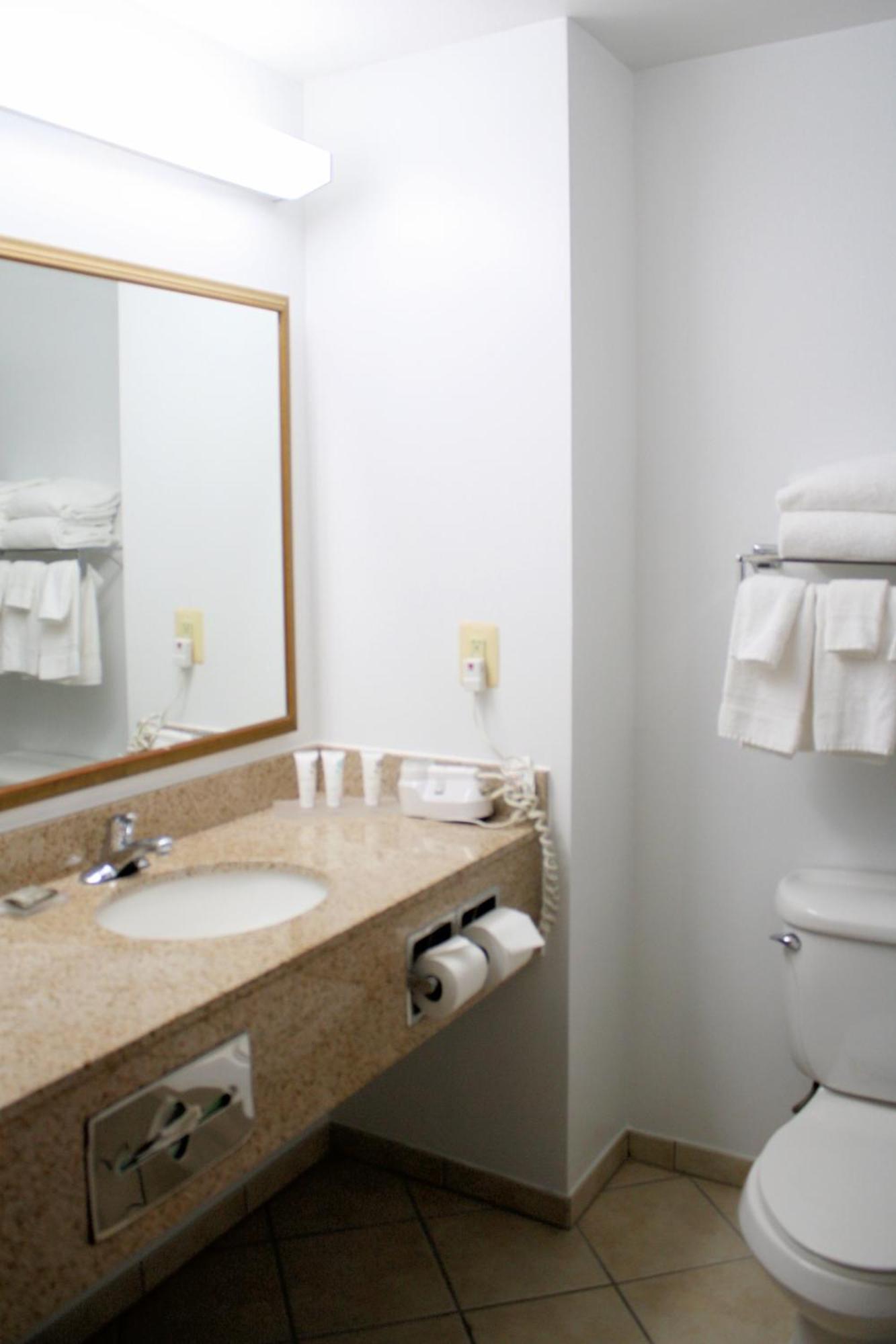 Country Inn & Suites By Radisson, BWI Airport Baltimore , Md Linthicum Εξωτερικό φωτογραφία